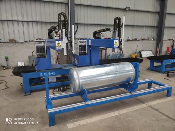 環(huán)縫雙槍自動(dòng)焊接設備研發(fā)成功批量投放市場(chǎng)