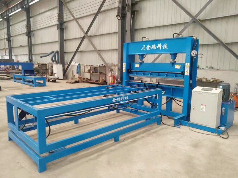 2800mm瓦楞板自動(dòng)成型機