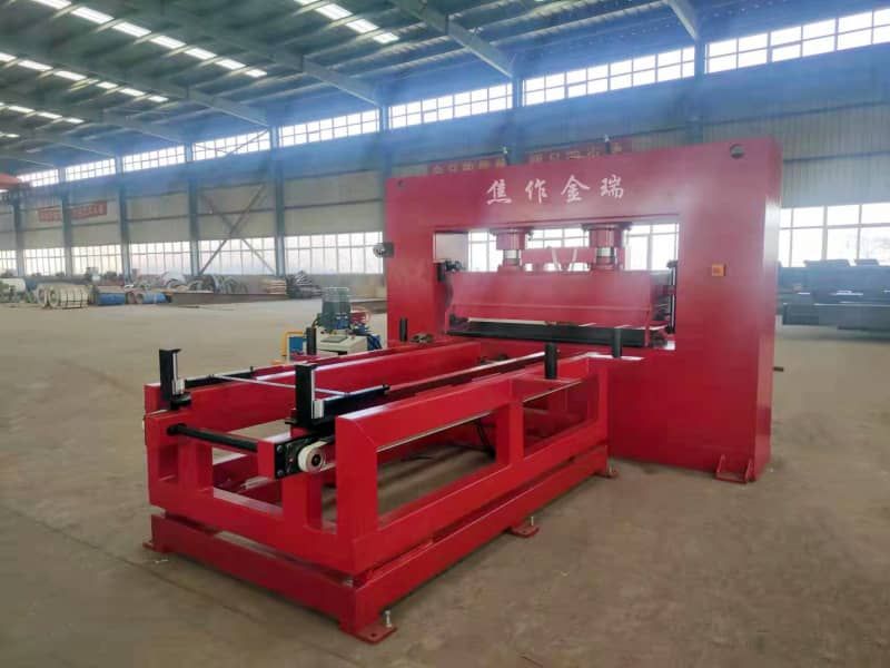 防波板自動(dòng)成型機